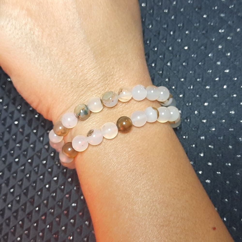 8mm Dendritic Agate Bracelet - Picture 4 of 4